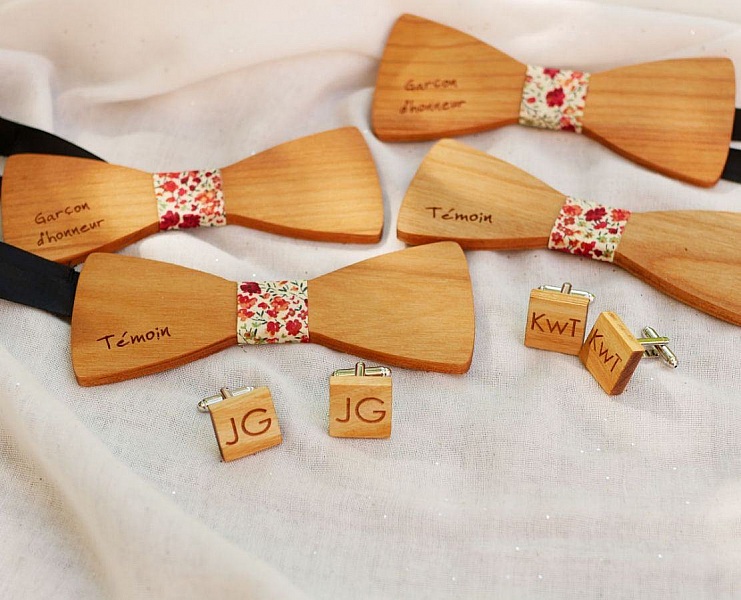 Firkantede mansjettknapper i kirseb&aelig;rtre for personlig tilpasning