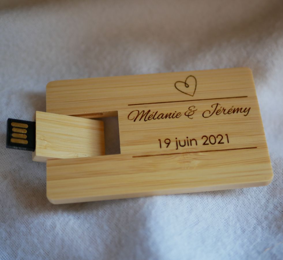 32 GB USB-nøkkel Bambus trekort som skal personaliseres ved gravering