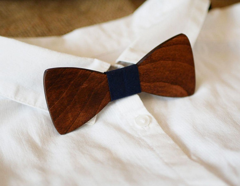 Personlig sl&oslash;yfe i valn&oslash;tt tre for barn