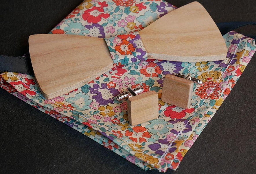 Liberty L12 koblingspose og sl&oslash;yfe i tre, kan tilpasses